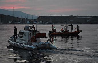 Bodrum açıklarında düzensiz göçmenleri taşıyan tekne battı