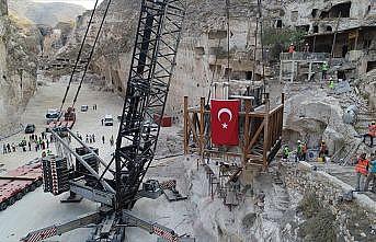 Hasankeyf Kalesi orta kapısının üçüncü bölümü yeni yerinde