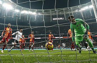 Galatasaray ikinci yarılarda kalesini koruyamıyor