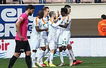 Aytemiz Alanyaspor evinde farklı galip