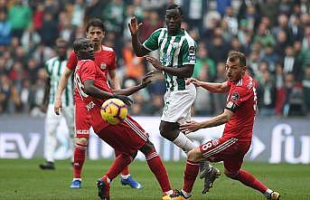 5 gollü maçın kazananı Bursaspor