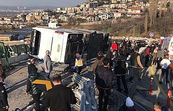 Bursa'da otobüs devrildi