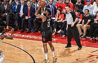 Rockets'ı Warriors durdurdu