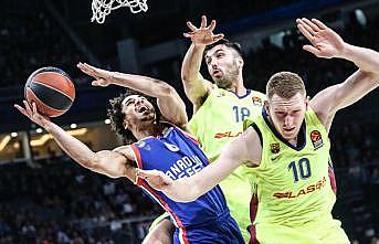 Anadolu Efes saha avantajını kaybetti