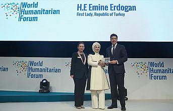 Emine Erdoğan'a Dünya İnsaniyet Forumu'ndan 'Fark Yaratan' ödülü