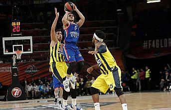 Anadolu Efes finalde