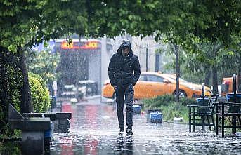 Meteorolojiden yurdun iç ve batı kesimlerinde sağanak uyarısı