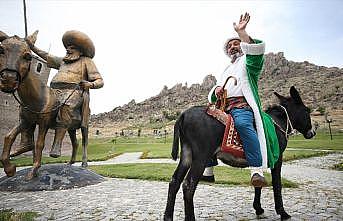 'Dünyanın merkezi'nde 27 yıldır Nasreddin Hoca'yı canlandırıyor