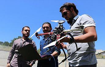 Anahtarlıkların geliriyle drone yaptılar