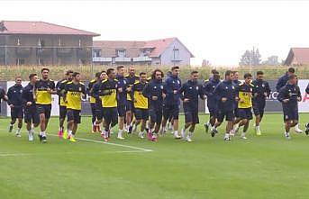 Fenerbahçe'nin Avusturya kampı başladı