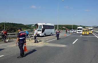 İstanbul'da servis aracıyla otobüs çarpıştı: 12 yaralı