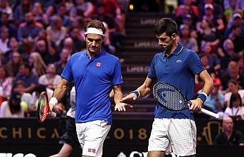 Wimbledon'da perde Federer-Djokovic finaliyle kapanıyor