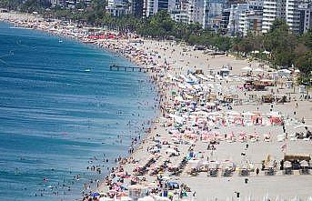 Antalya'ya gelen turist sayısında tüm zamanların rekoru kırıldı