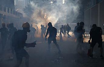 Hong Kong'daki protestolarda 420 gösterici gözaltına alındı