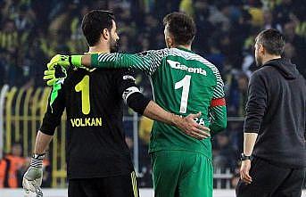 Muslera'dan Volkan Demirel'e destek mesajı