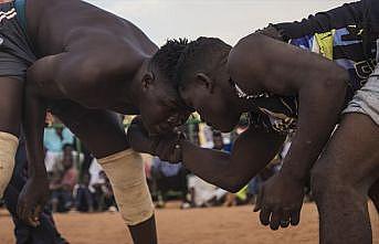 Sudan kültürünün kadim geleneği: Nuba güreşleri