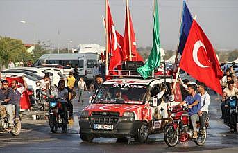 Tel Abyad'ın teröristlerden kurtarılması Akçakale'de sevinçle karşılandı