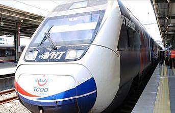 Öğretmenlere tren bileti ve kargoda '24 Kasım' indirimi