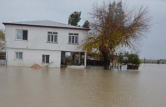 Bakanlıktan Adana'da selden etkilenenlere destek