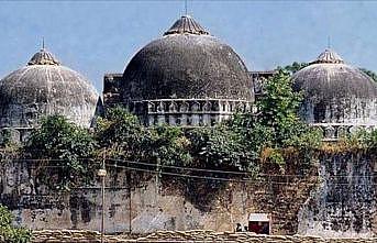 Hindistan'da Babri Camisi'nin yıkılışının üzerinden 27 yıl geçti