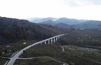 Karadeniz-Akdeniz Yolu'nun yüzde 95'i tamamlandı