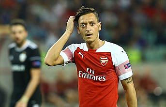 Mesut Özil PES oyunlarının Çin'deki sürümlerinden çıkarılıyor