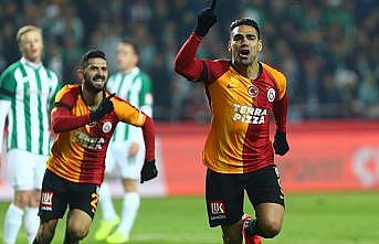 Falcao ve Emre Akbaba'dan muhteşem dönüş