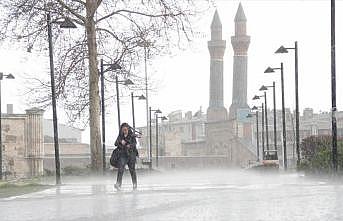 Meteorolojiden 5 il için yağış ve fırtına uyarısı