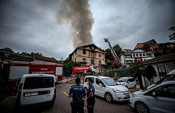 Bursa'da iki katlı binada yangın