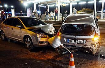 Bursa'da zincirleme trafik kazası: 6 yaralı