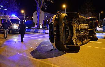 Çanakkale'de taksi ile ambulans çarpıştı: 5 yaralı