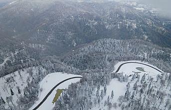 Karabük ve Zonguldak'ta kar yağışı etkili oluyor