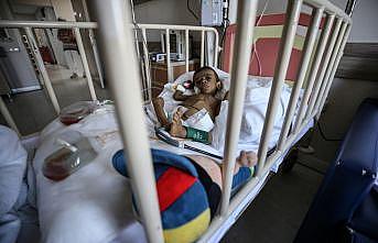 Bursa'da akut karaciğer yetmezliği hastası bebek üvey annesinden yapılan nakille yaşama tutundu