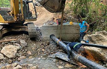 Kocaeli İSU ekipleri, sel bölgesinde çalışmalarını sürdürüyor