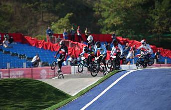 BMX Süper Kross Dünya Kupası 5. tur yarışları başladı