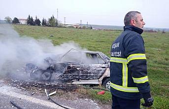 Edirne'de otomobiller çarpıştı