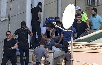 Silivri'de polisi bıçaklayan zanlı silahla vurularak yakalandı