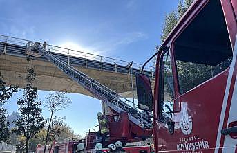 Metro hattının kablolarındaki yanma, seferlerde aksamaya neden oldu