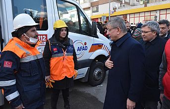 Davutoğlu yeniden deprem bölgesine gidiyor