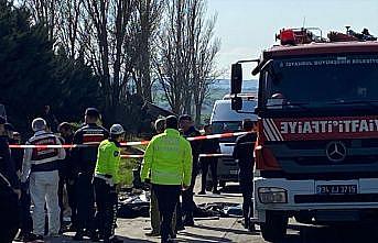 İstanbul'da TEM Otoyolu'ndaki kazada 6 kişi hayatını kaybetti