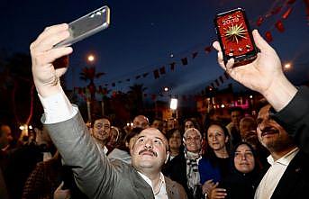 Bakan Varank, Bursa'da gençlerle buluştu