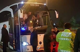 Anıtkabir ziyaretine gidecek yolcularıyla Bursa'dan hareket eden tur otobüsü çalıntı çıktı