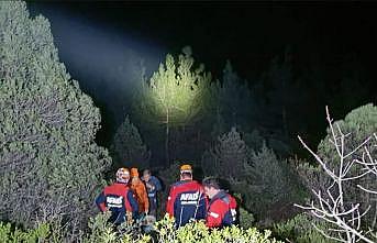 Bilecik'te ormanlık alanda kaybolan iki kişi kurtarıldı