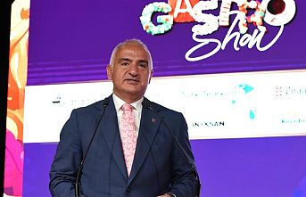 KÜLTÜR VE TURİZM BAKANI MEHMET NURİ ERSOY, GASTROSHOW'UN AÇILIŞINA KATILDI