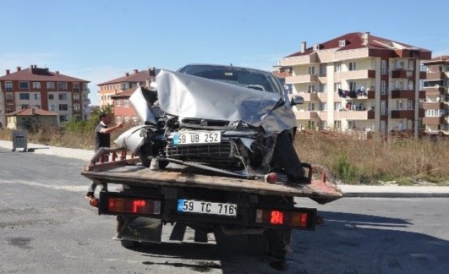 13 Yaşındaki Sürücü Kaza Yaptı