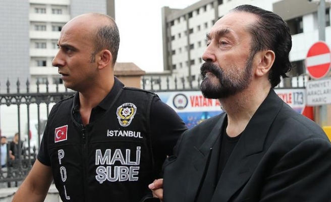 Adnan Oktar tutuklandı