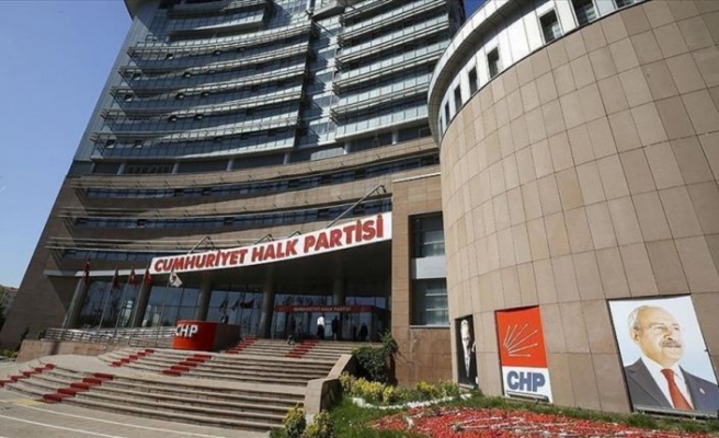 CHP'DE BELİRSİZLİK SÜRÜYOR