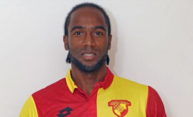 Göztepe, Cameron Jerome'yi transfer etti