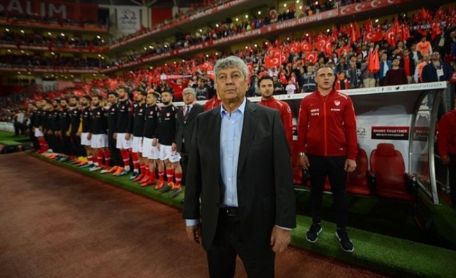 Lucescu'nun gençleştirme operasyonu sürüyor