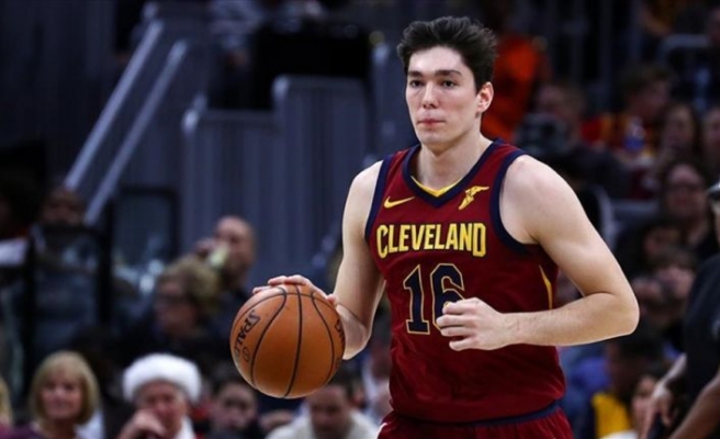 Cedi'den Hawks potasına 12 sayı